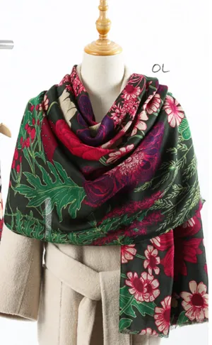 Autumnal Flowers Lightweight Scarf - Olive