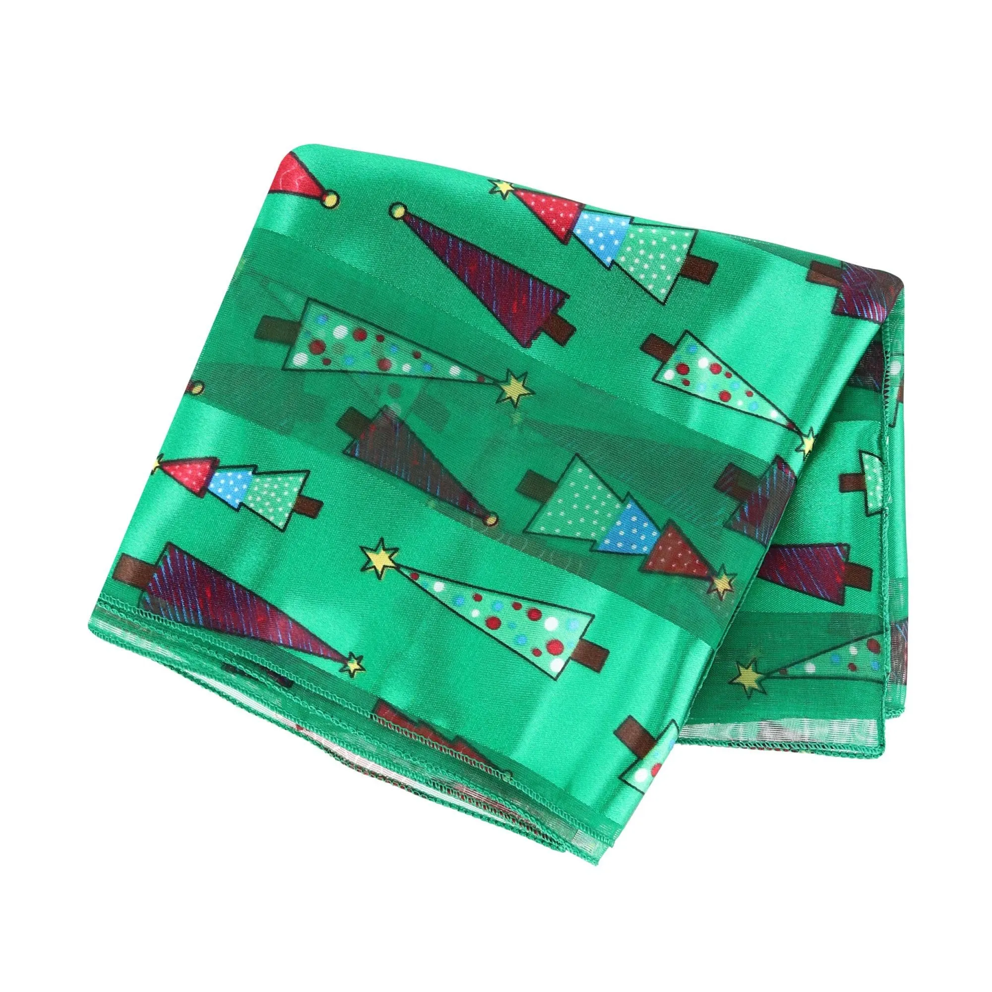 CTM® Women's Christmas Tree Holiday Print Lightweight Scarf