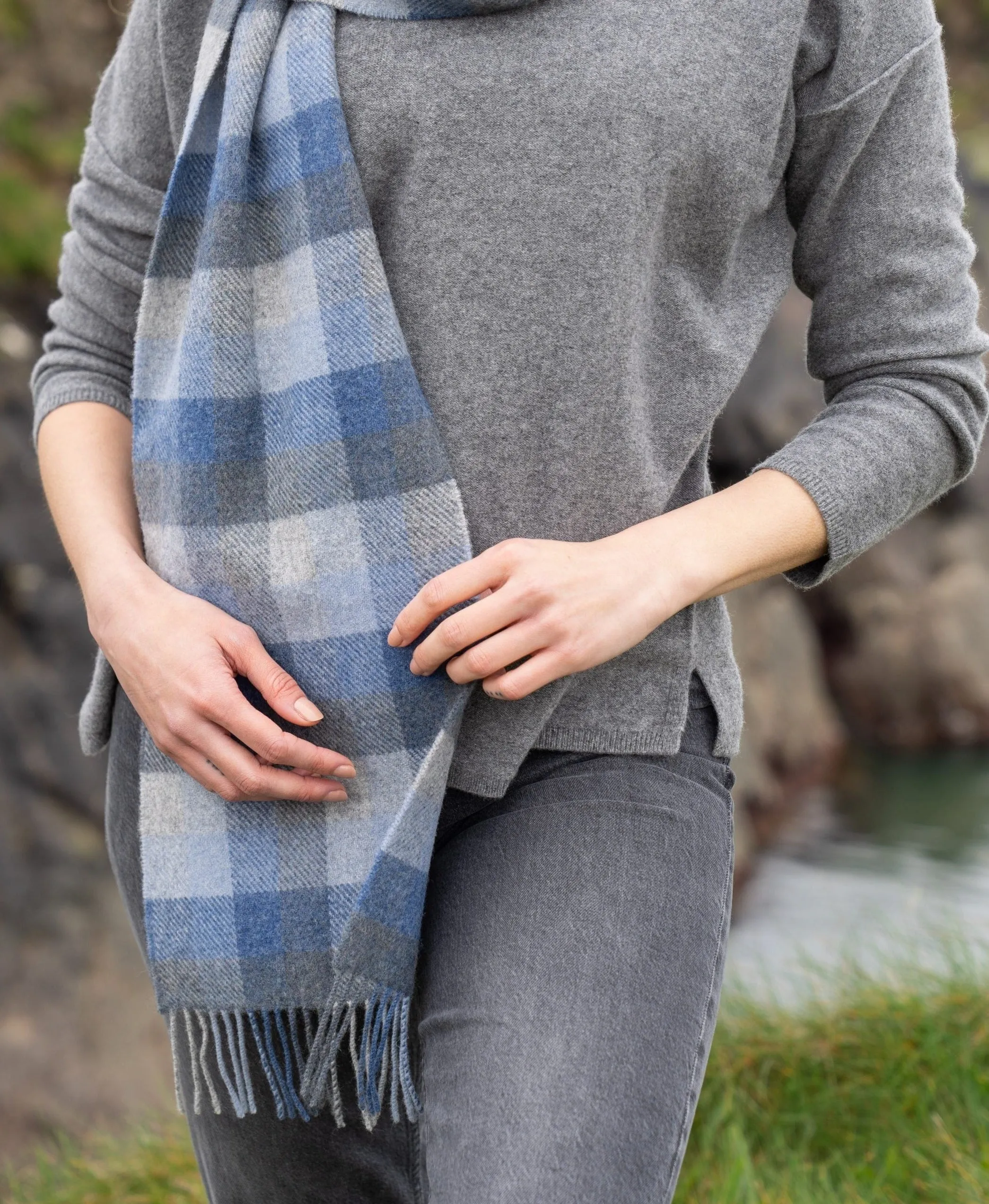 John Hanly Lambswool Scarf| Blue Grey