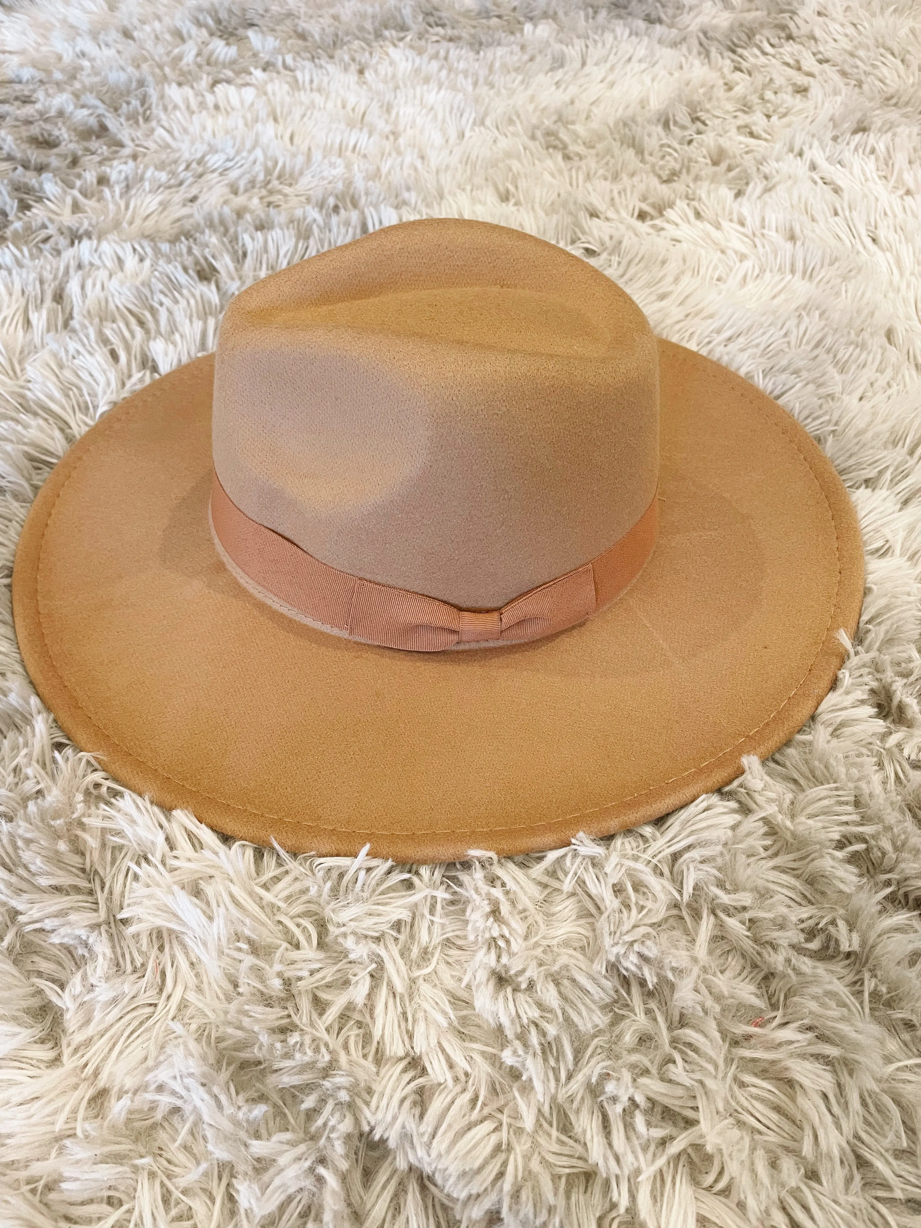 Trendy Wide Brim Side Bow Hat